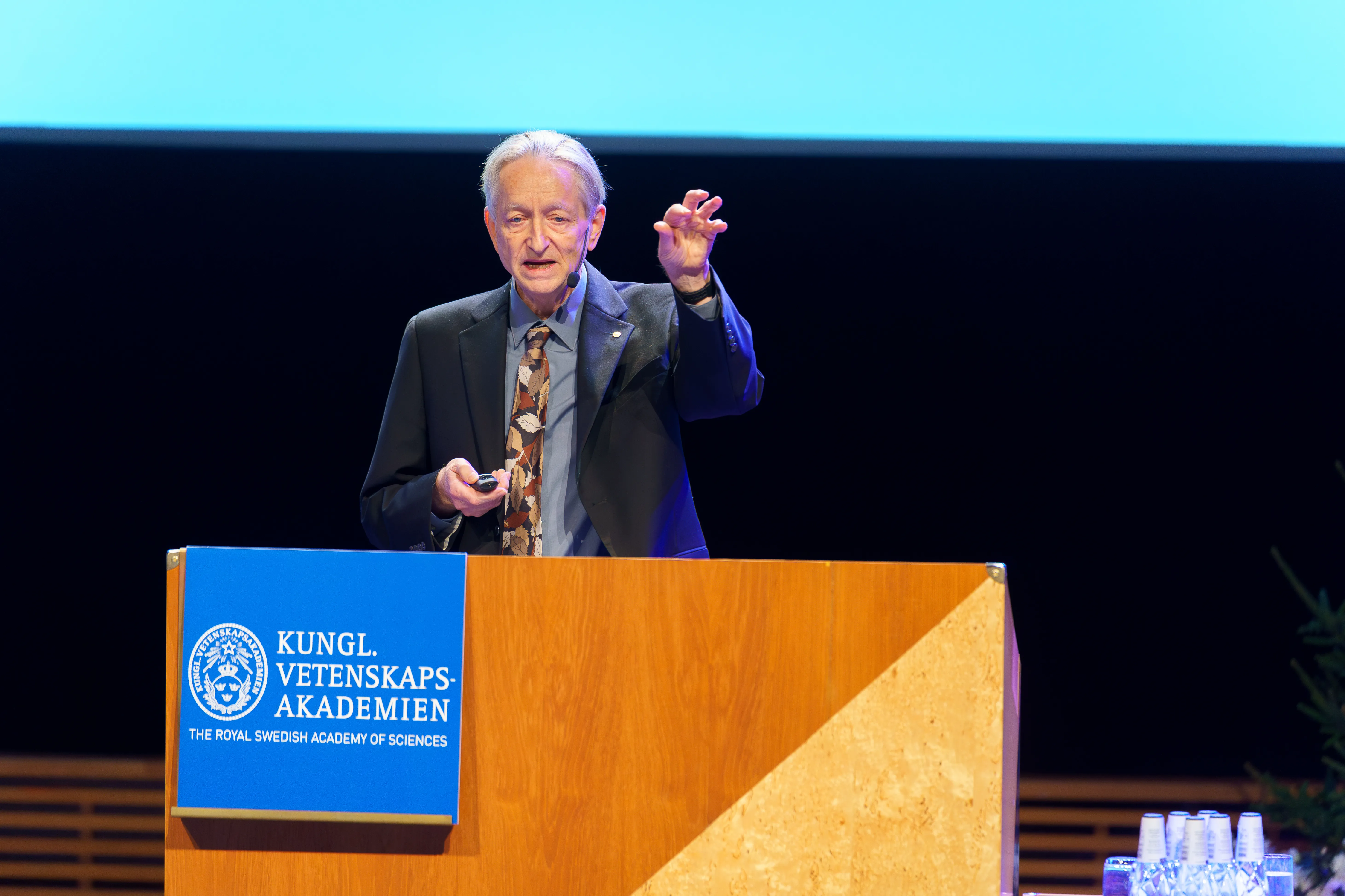 Geoffrey Hinton speaking at the 2024 Nobel Lectures in Stockholm