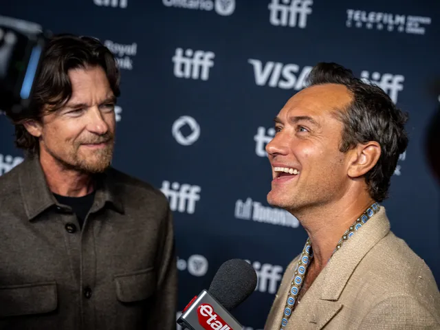 Red Carpet → TIFF