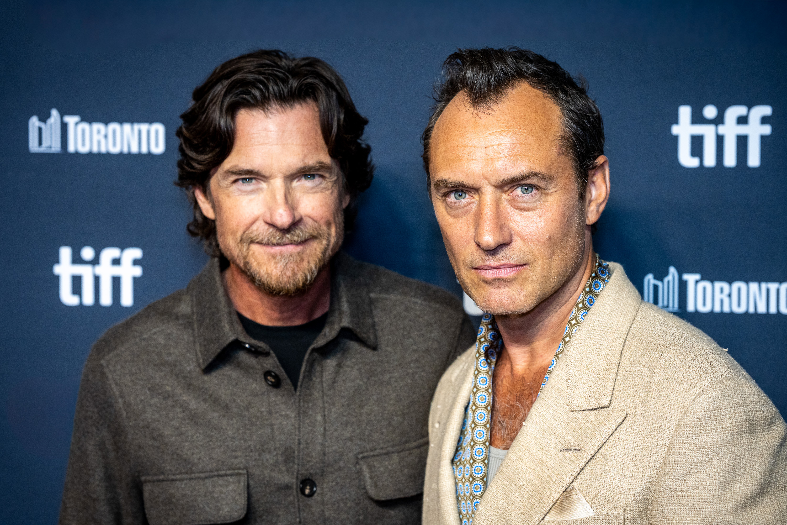 jason-bateman-jude-law_tiff_2025.jpg