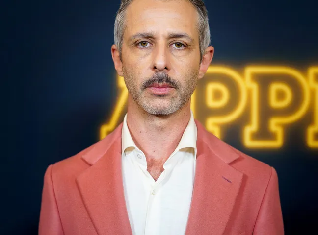 Jeremy Strong at Studio Session in 2024