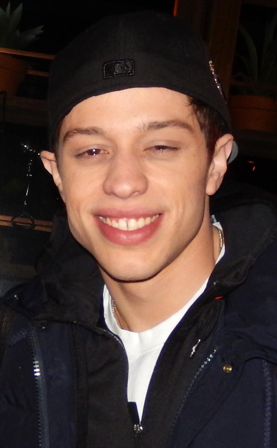 Pete Davidson's former Wikipedia photo